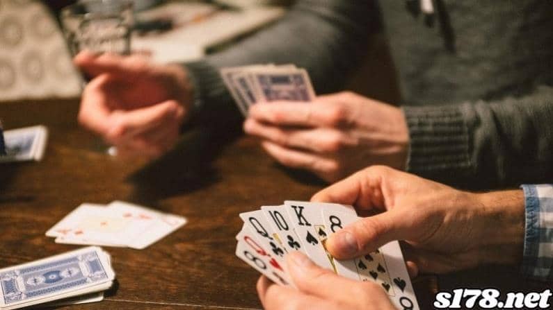 兩人撲克牌遊戲有哪些?