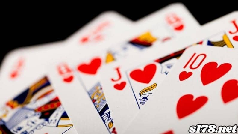 撲克牌遊戲2人