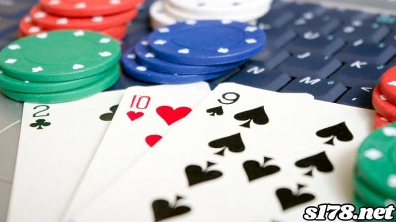 撲克牌遊戲賭博